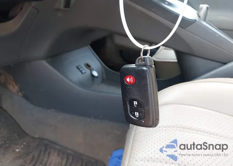 2010 Toyota Prius Iv from USA, damaged, VIN JTDKN3DU5A5003828